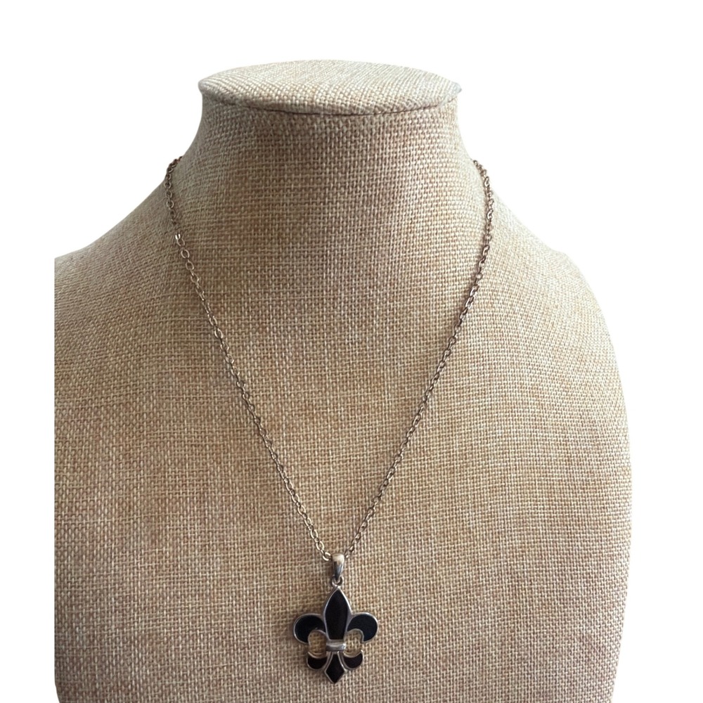 Silver Tone Black Enamel Fleur De Lis Pendant Necklace Adjustable Chain